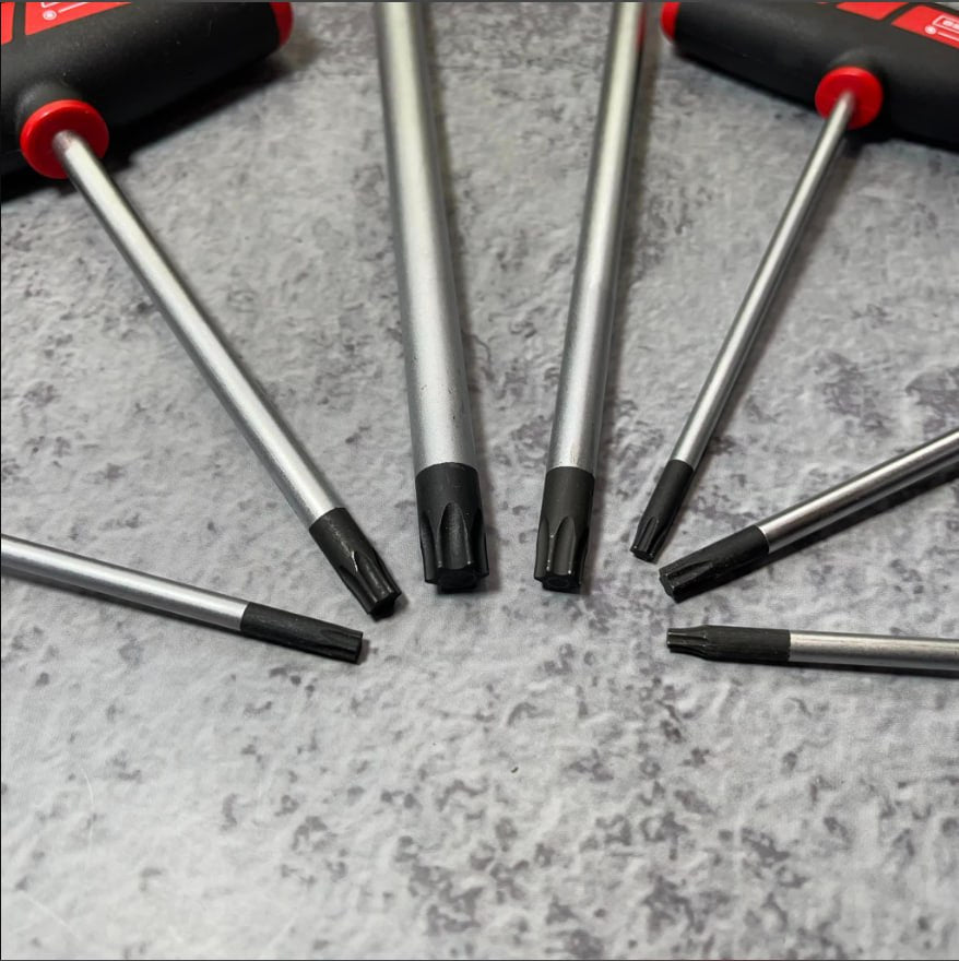 Bộ 7 Thanh T hoa thị  Holex Tx10-Tx50 kèm giá đỡ 625241 7 Bộ 7 Thanh T hoa thị  Holex Tx10-Tx50 kèm giá đỡ 625241 7